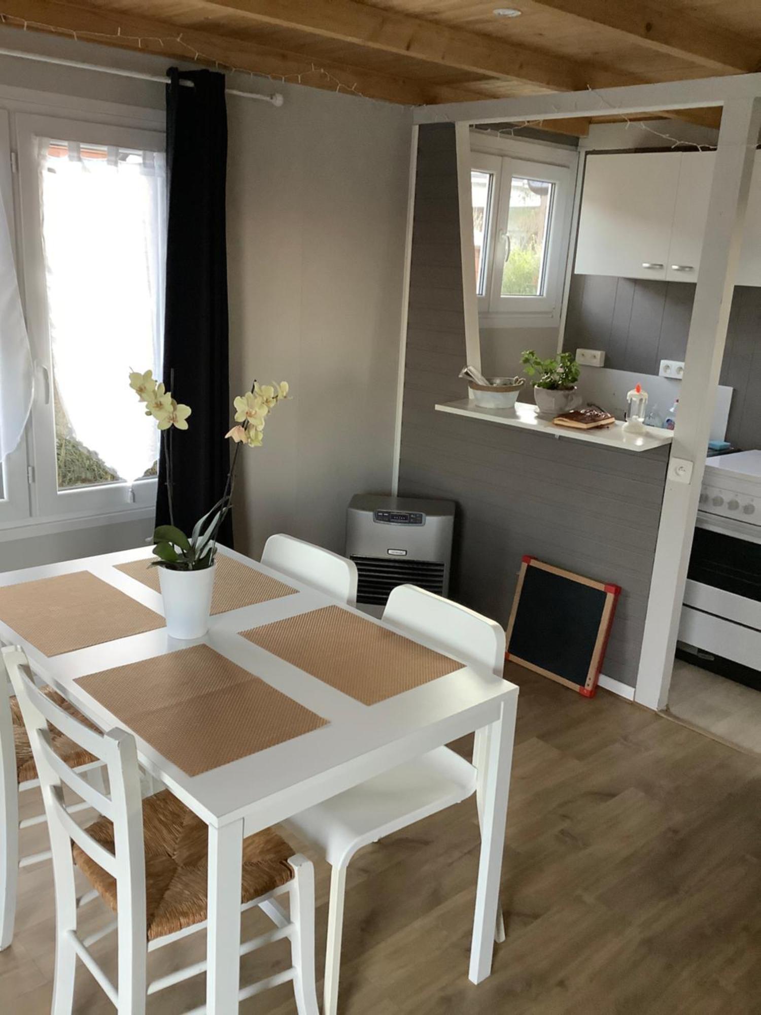 Chalet Charmant Monika Avec Piscine Yvoir Εξωτερικό φωτογραφία
