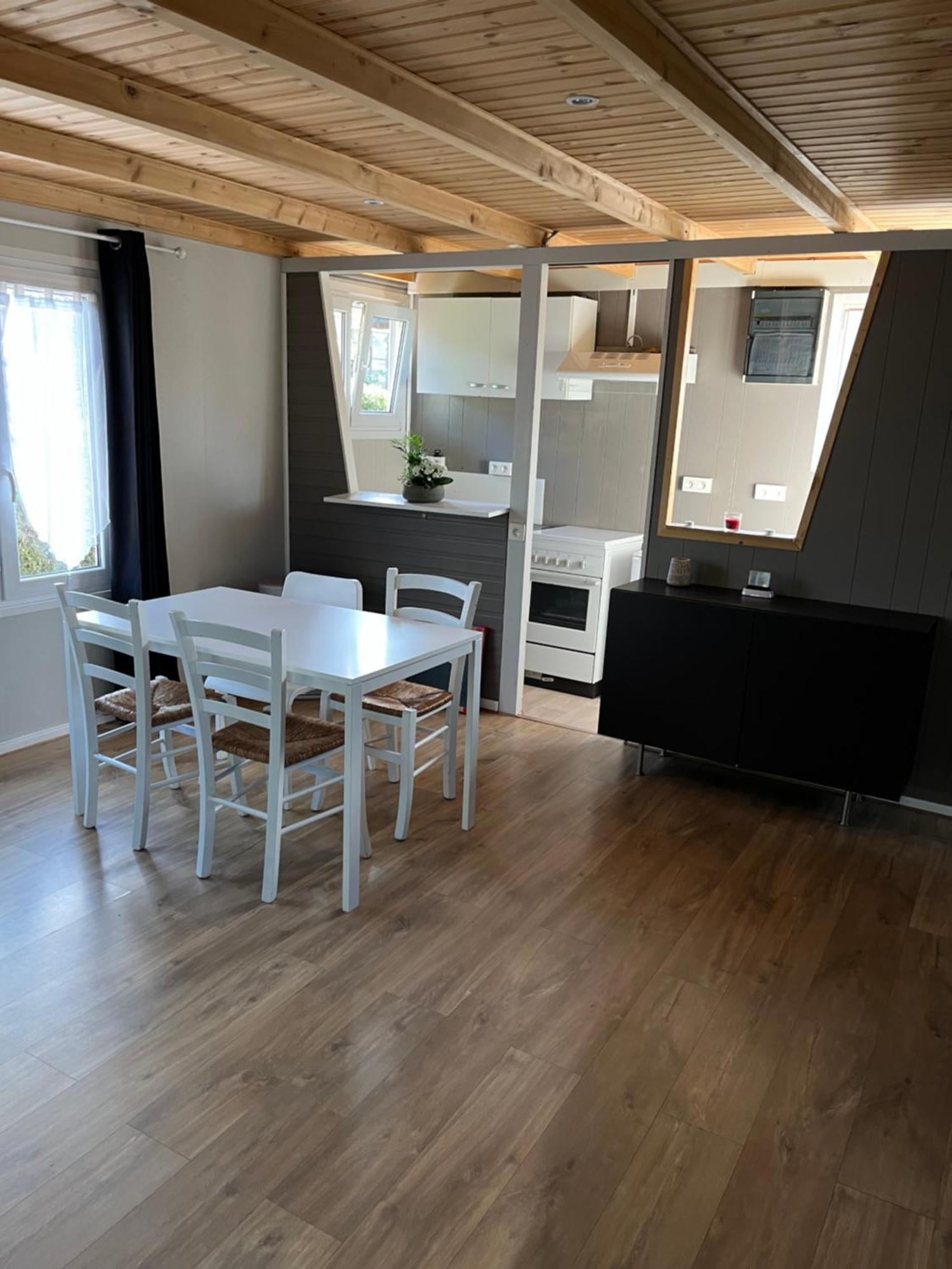 Chalet Charmant Monika Avec Piscine Yvoir Εξωτερικό φωτογραφία